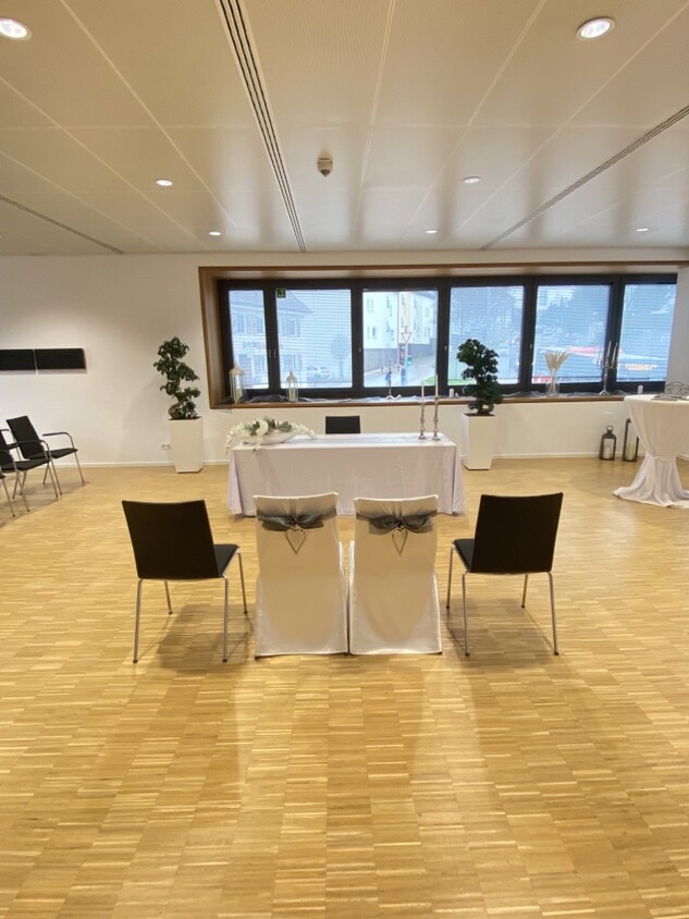 Trauzimmer im Gebäude Löchgauer Straße 22