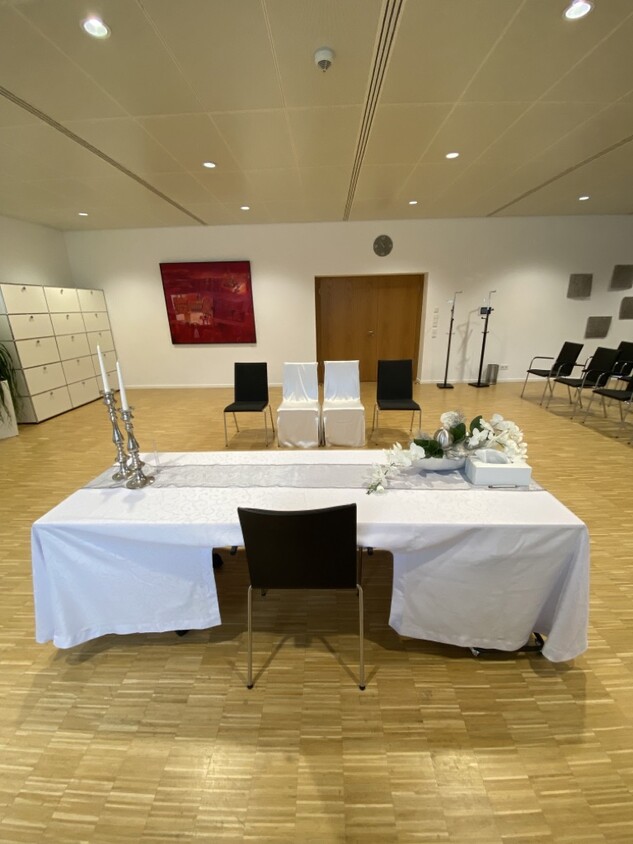 Trauzimmer im Gebäude Löchgauer Straße 22